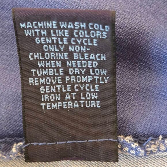 NWOT Westbound Women's Blue Stretchy High Rise Capri Pull On Pants Size 10 - Picture 6 of 10